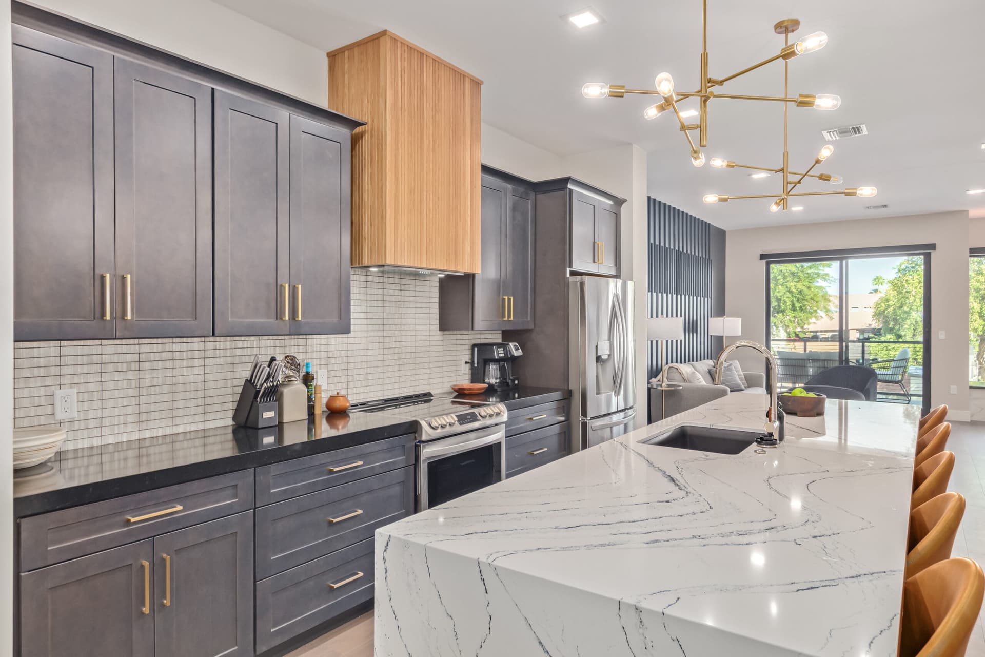 Craftsman Penthouse - Image 7