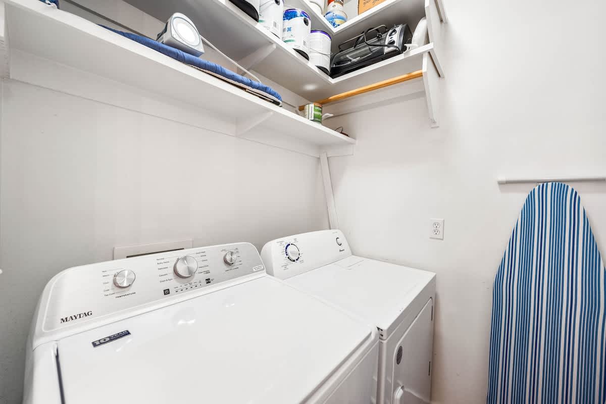 Story House - Image 18