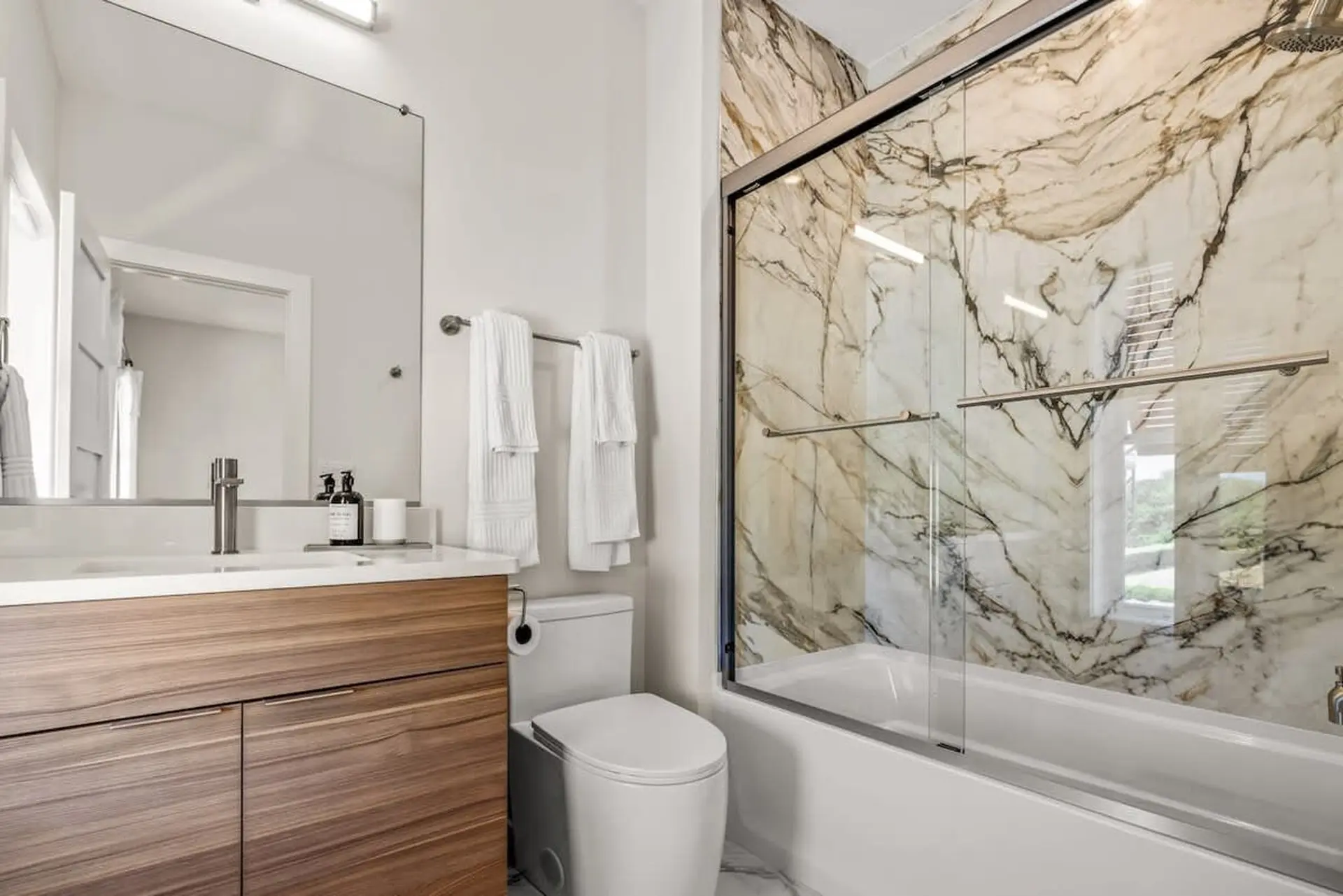 Aurora Tidesong - Image 38