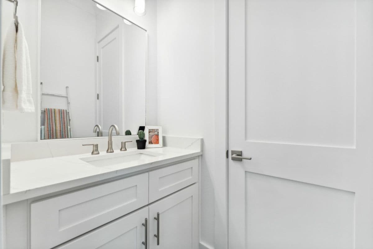 Summer Lane - Image 50