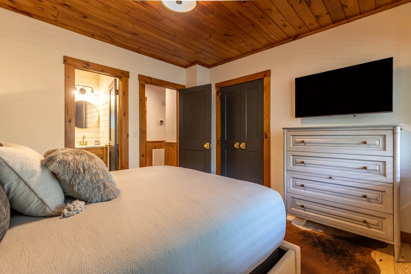 River Run Cabin - Image 19