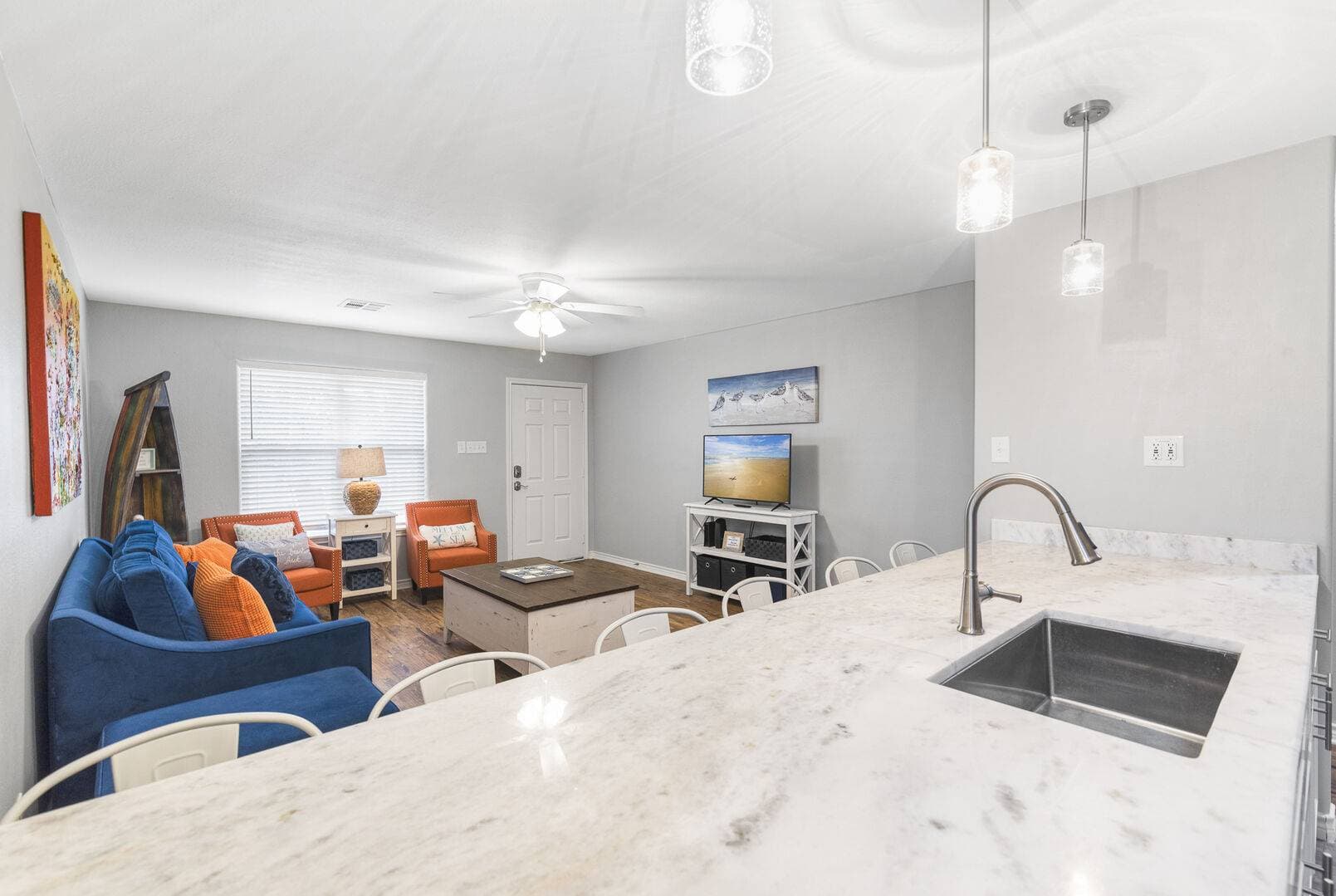 Wave on Wave Place - Image 12