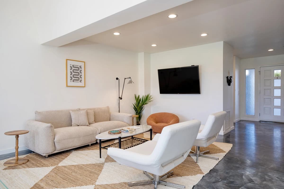 Quinta Blue - Image 3