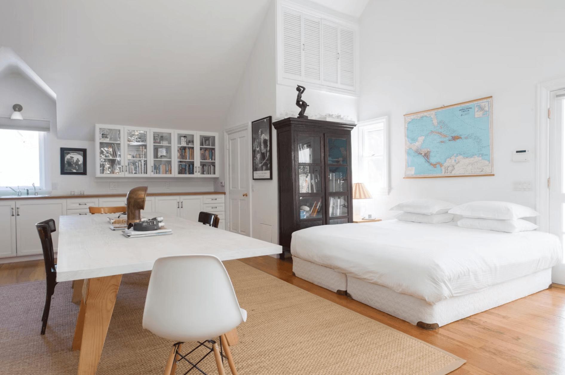 Cherokee House - Image 28