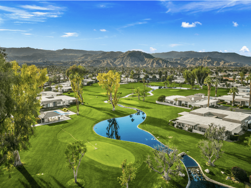 Wells in La Rocca - Image 98