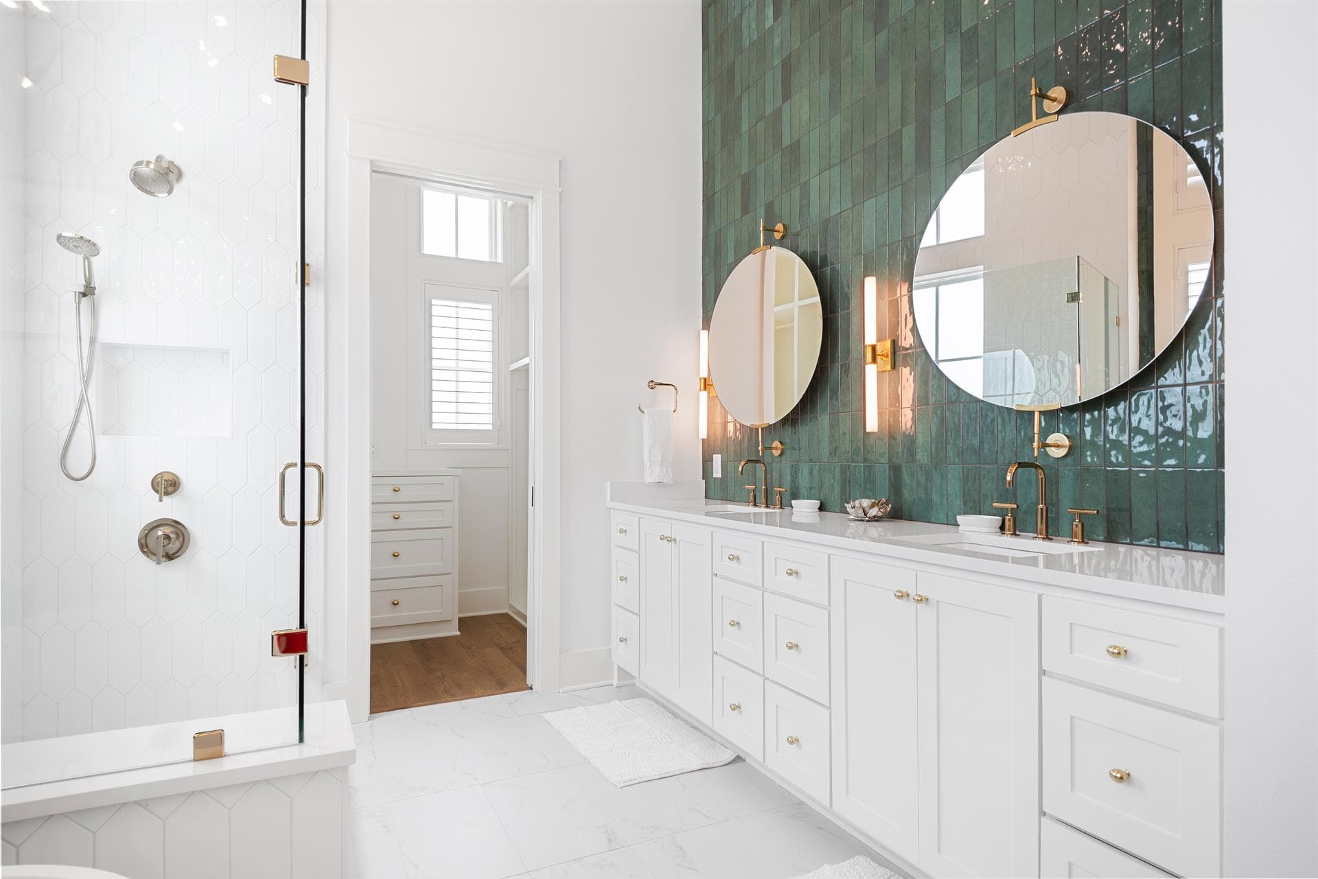 Always Breezy - Image 44