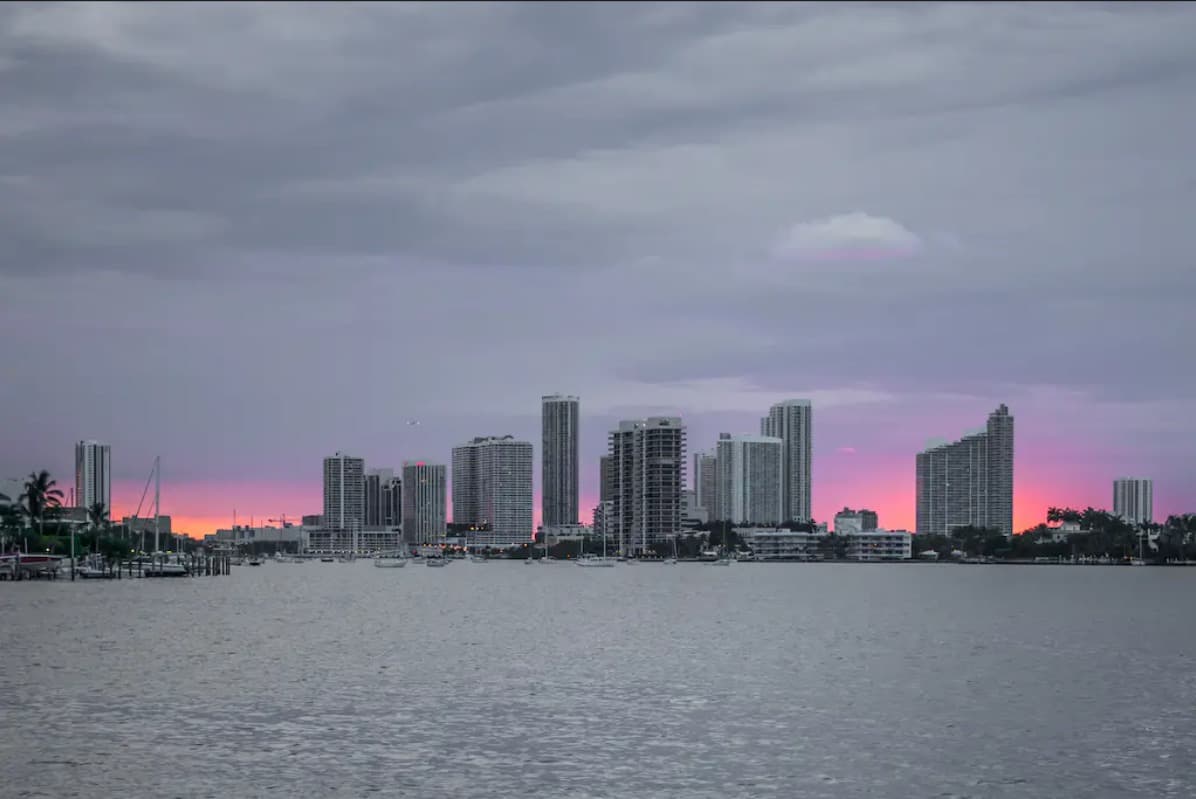 Iconic Views - Image 4