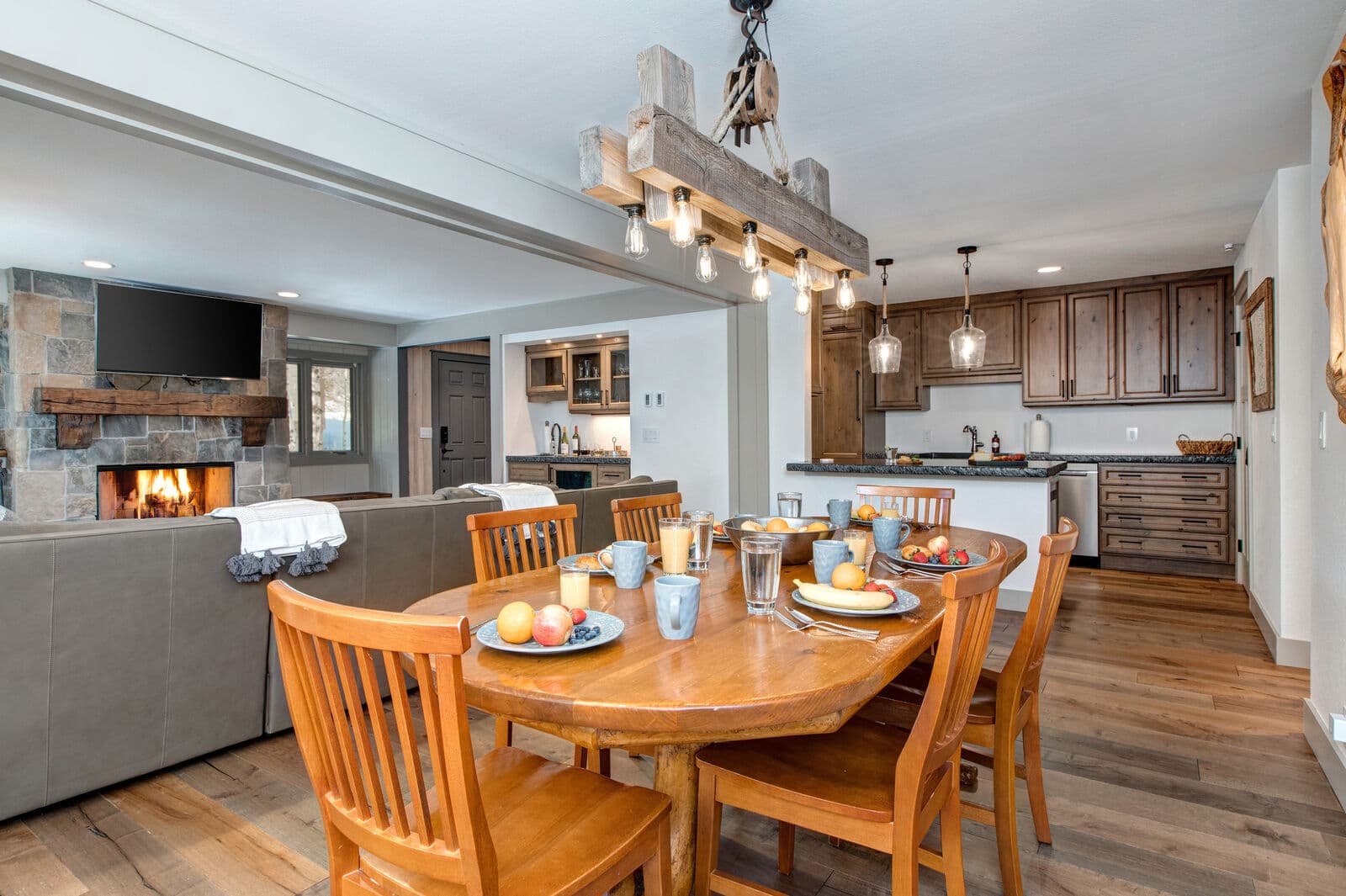 Teewinot Home - Image 8