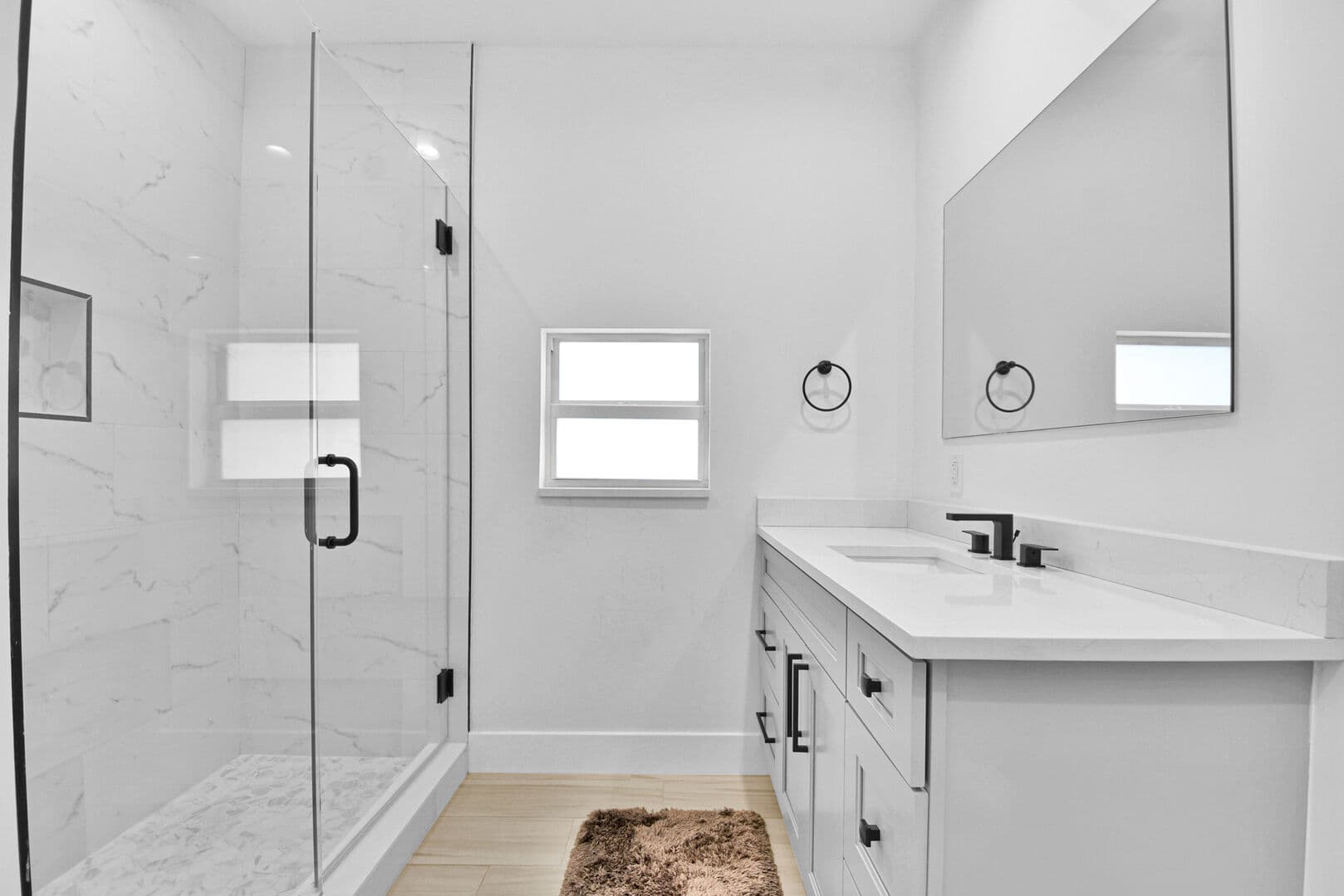 Imperial Point House  - Image 22