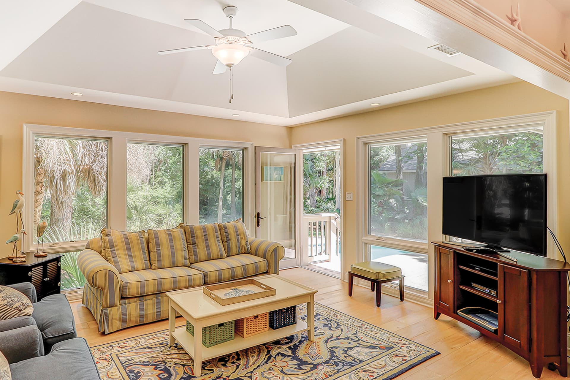 Sea Lane Home - Image 6