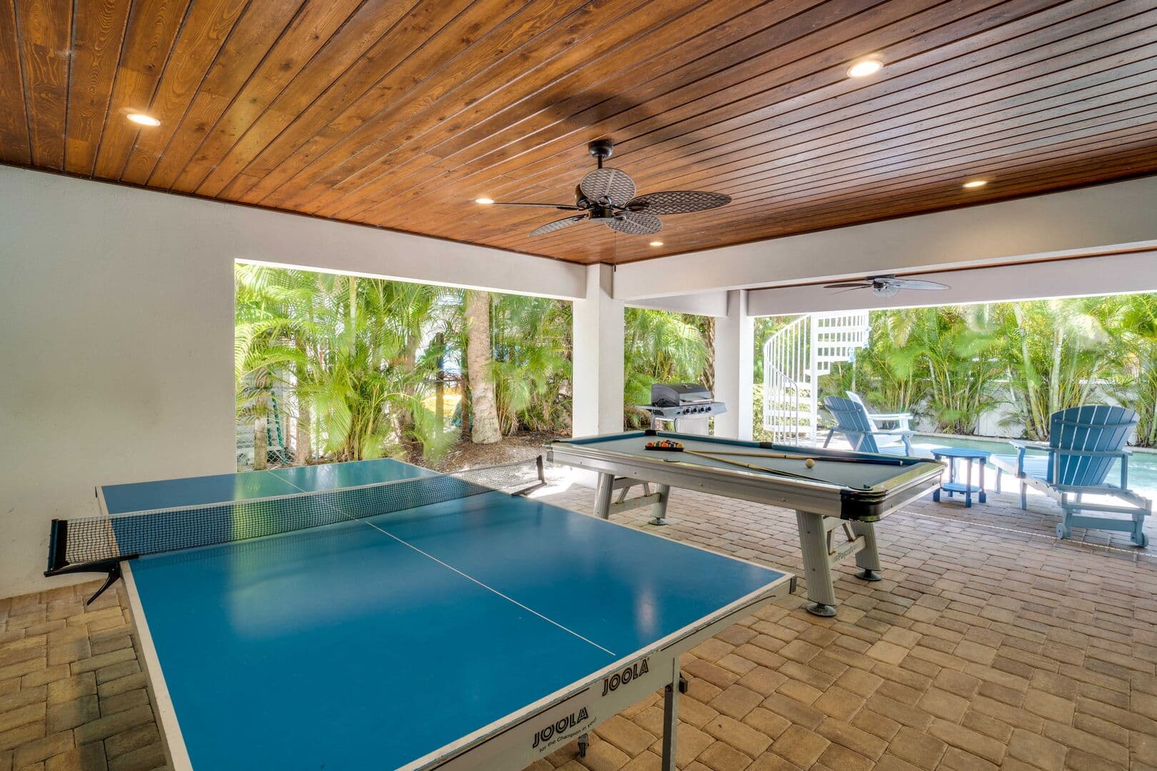 Summer Retreat - Image 32