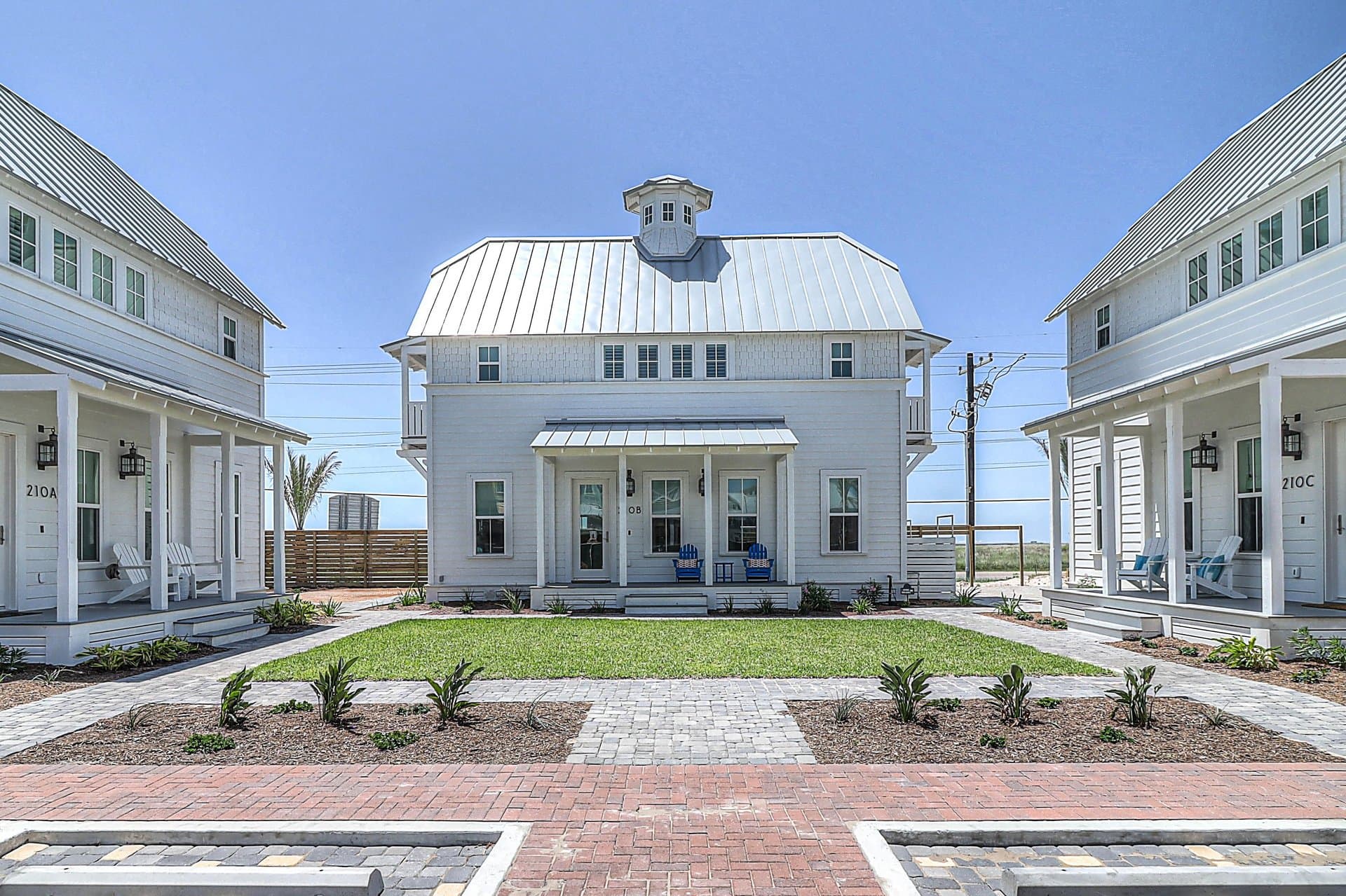 Coastal Cottage #B - Image 34