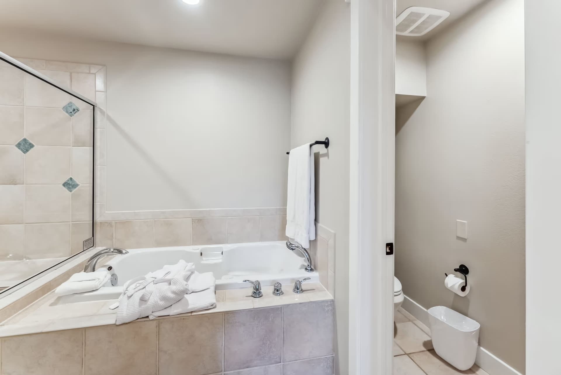 Frosted Ridge - Image 25