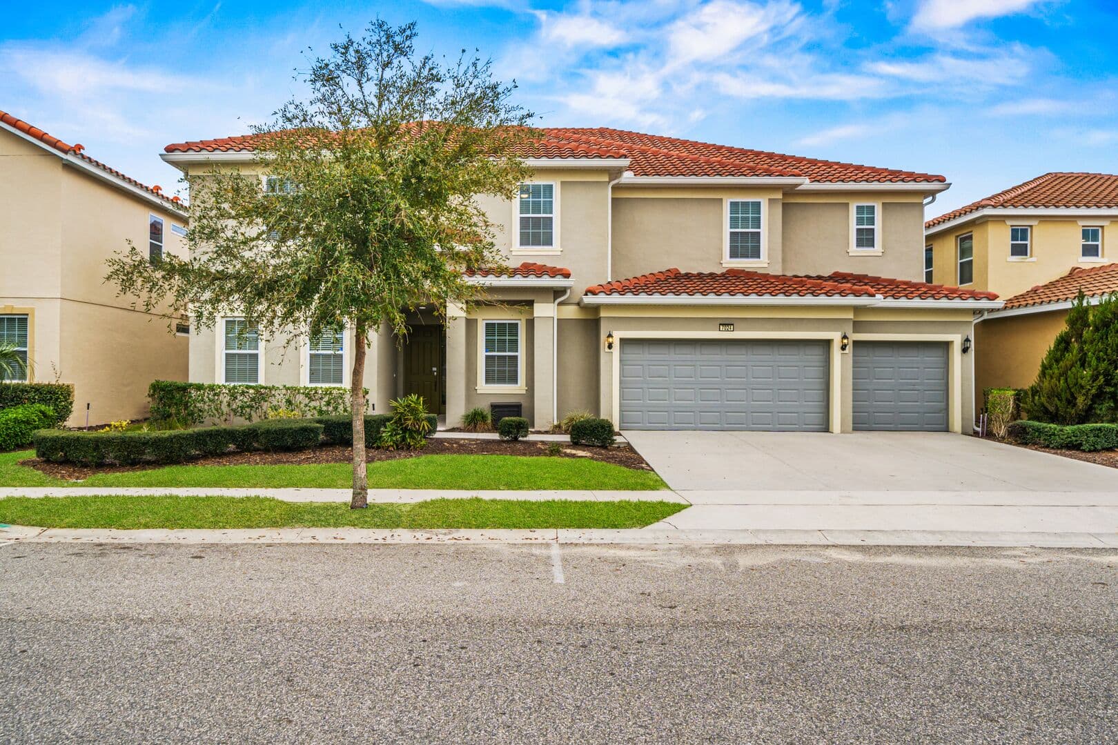 Gallery House - Image 3