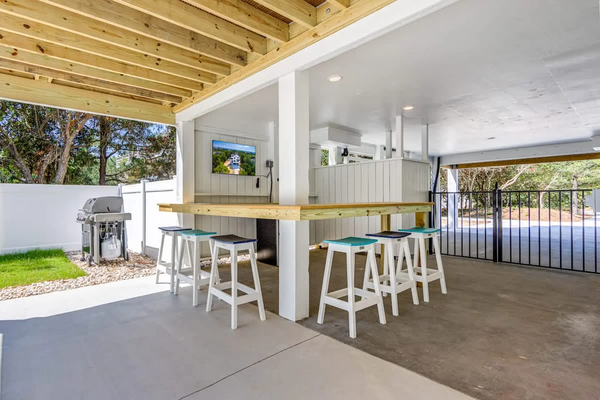 Gone Coastal - Image 38