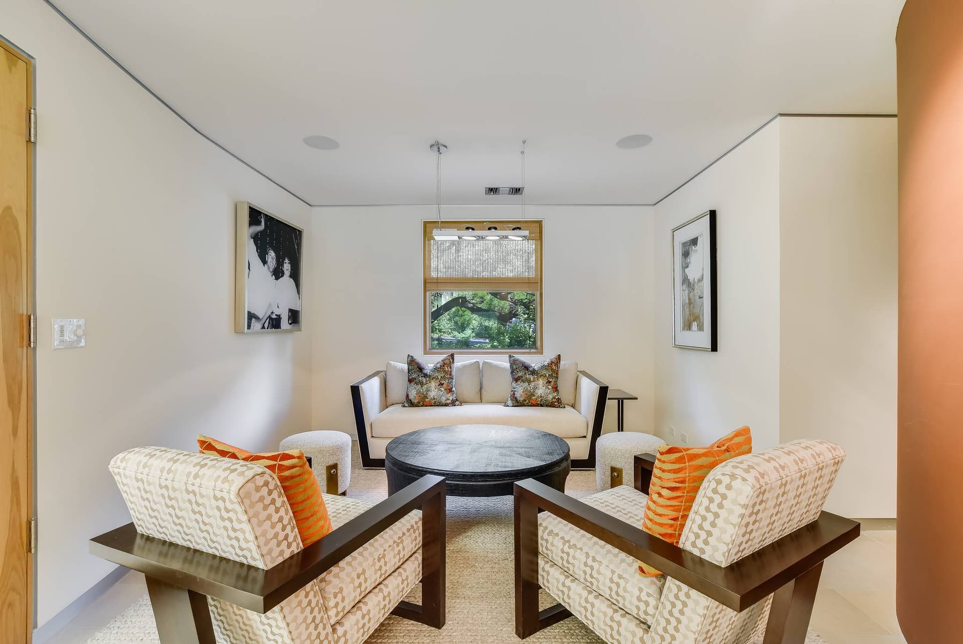 Waterfalls on the Lake Villa - Image 25