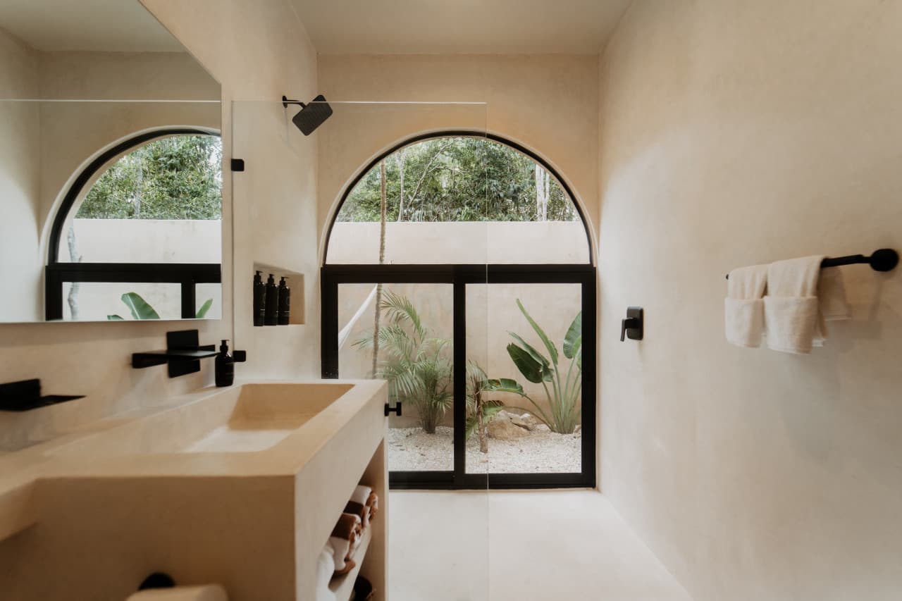 Tulipan Bohemian Villa - Image 12