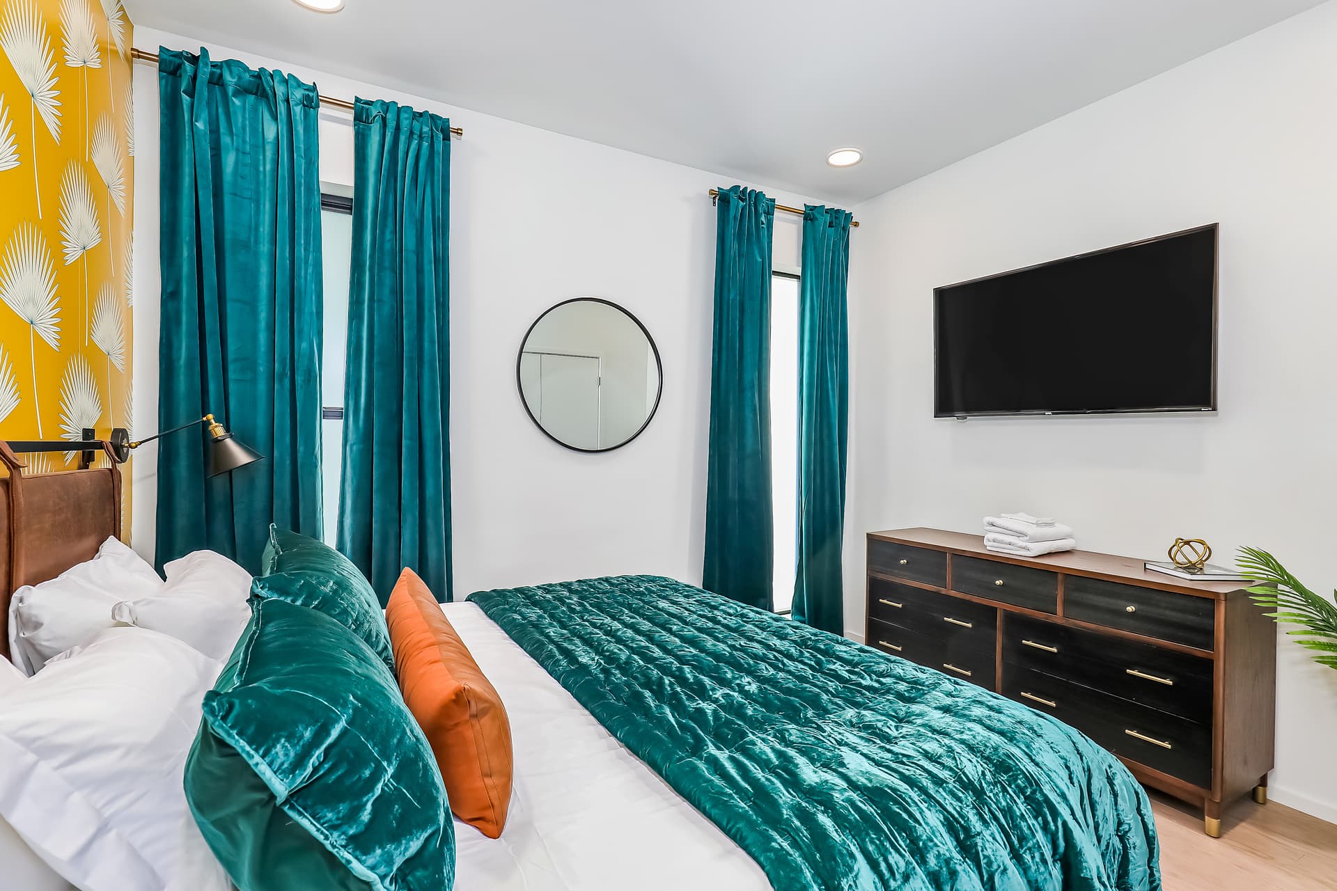 Kick Your Boots Off - Image 4