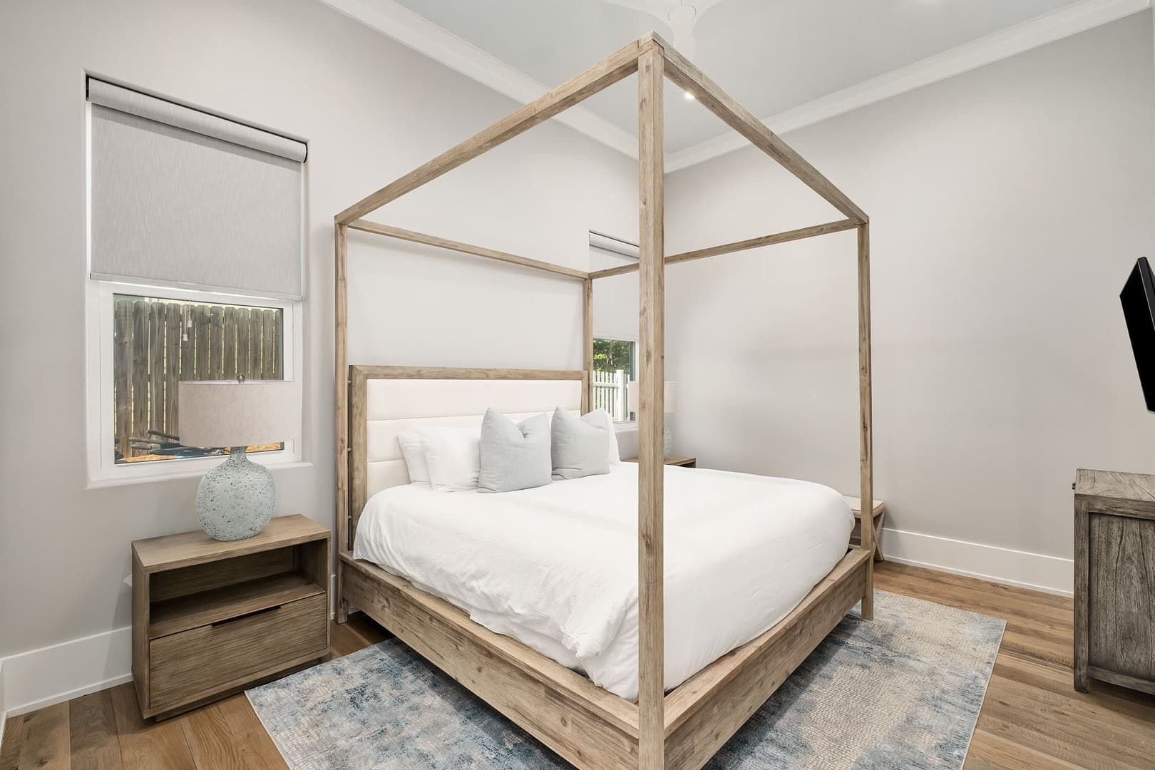 Coastal Dream - Image 22