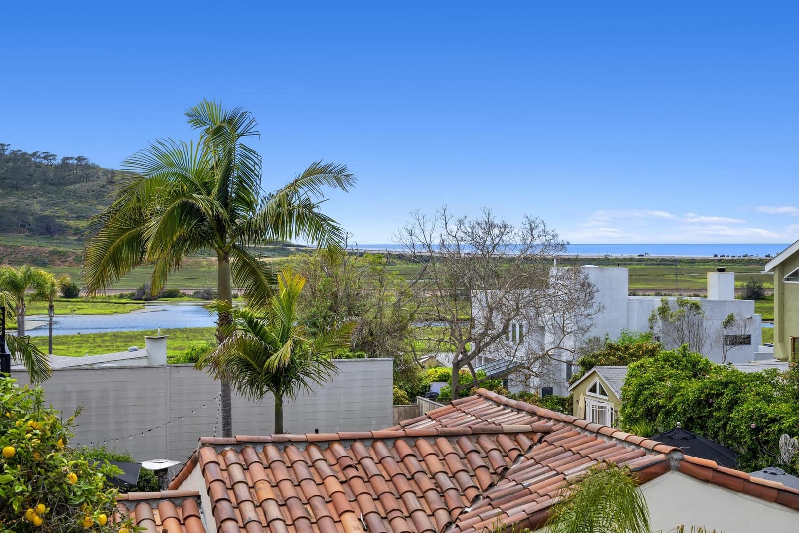 Oasis Del Mar #4 - Image 37