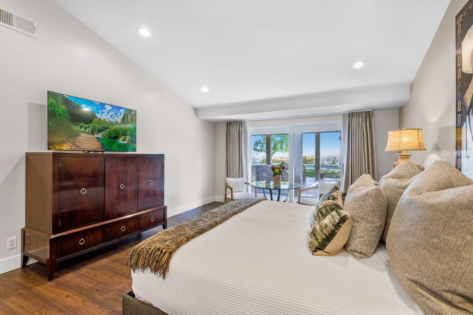 Endless Panorama - Image 22