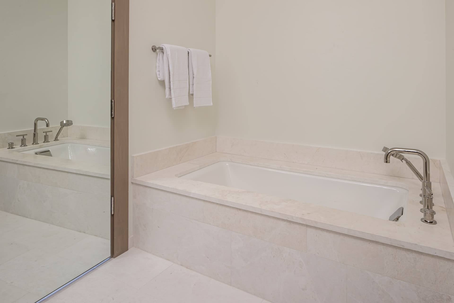 Inspiration Point Townhome #14A - Image 32