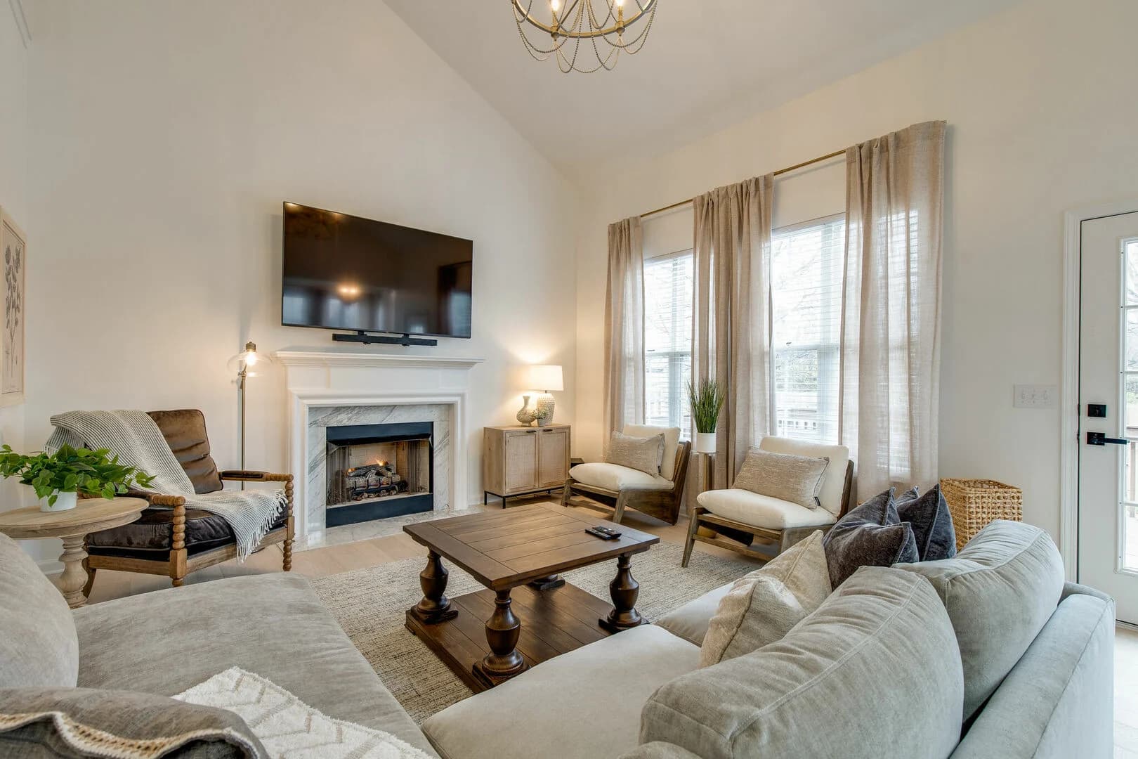 Ewingville House - Image 40