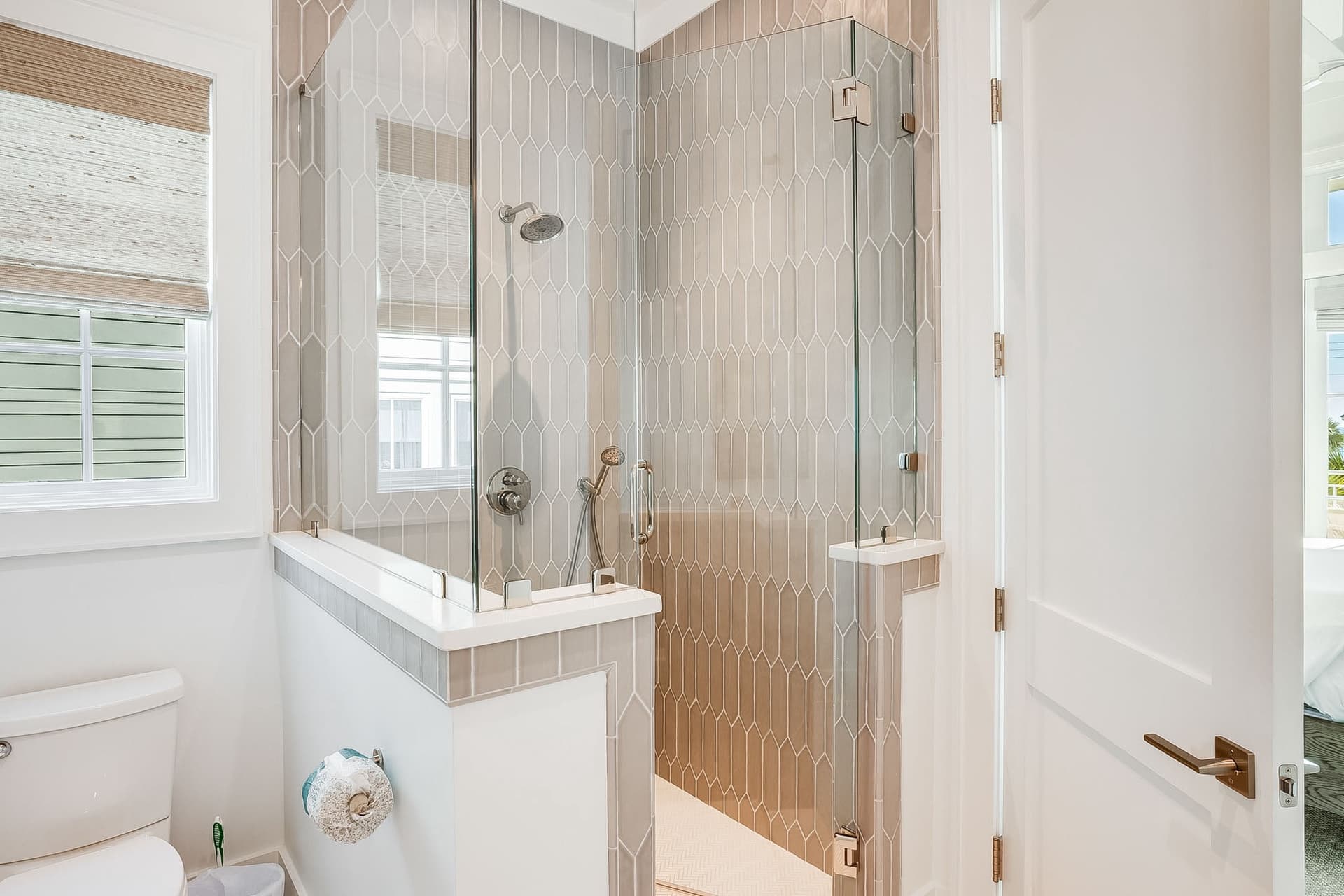 Coastal Comfort - Image 24