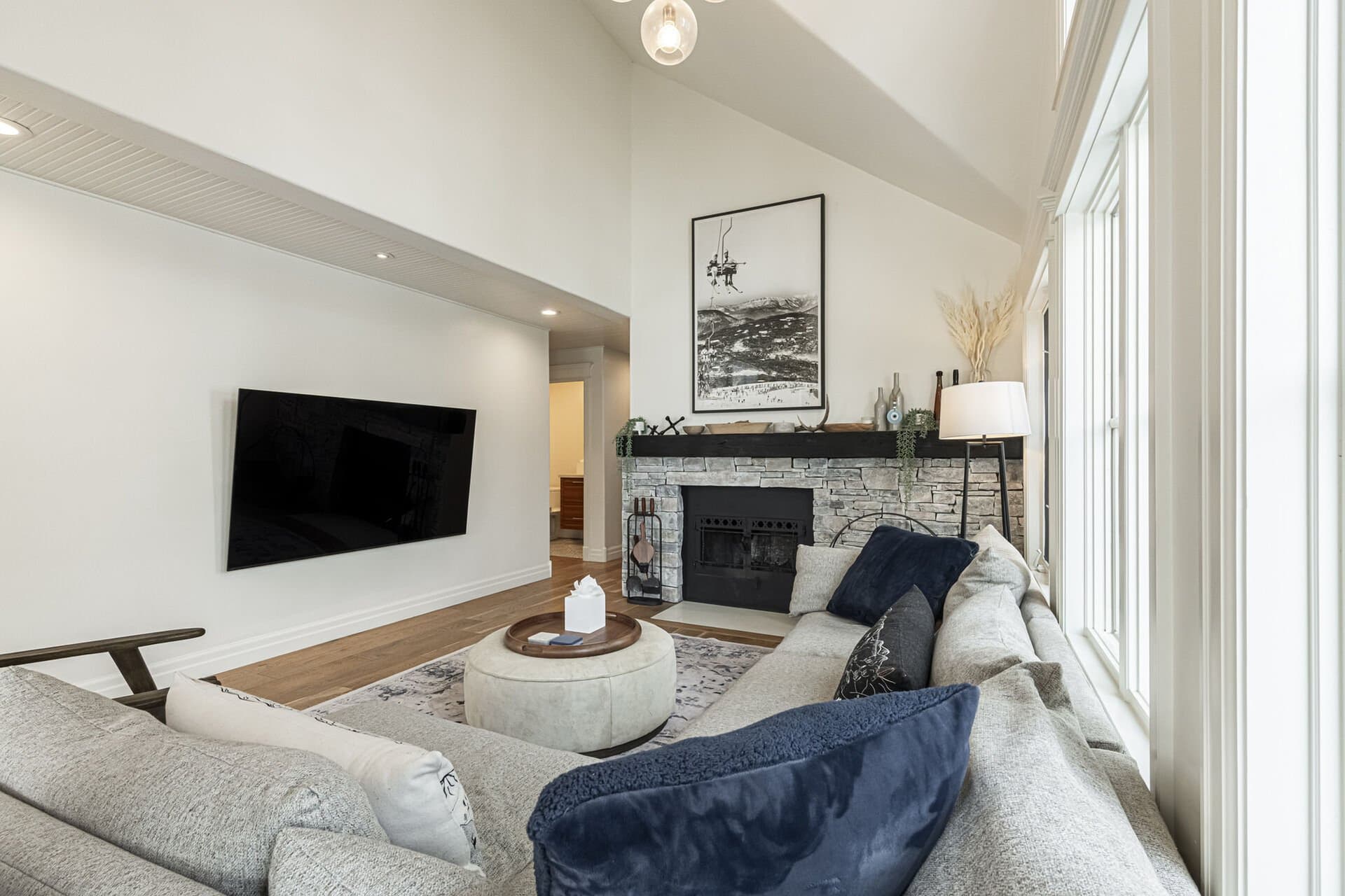 Elevation Estate - Image 3