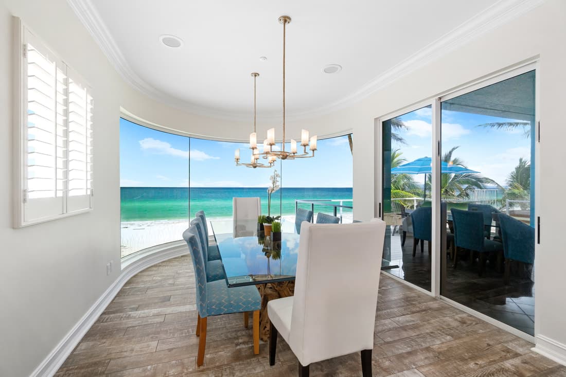 South Beach - Image 11