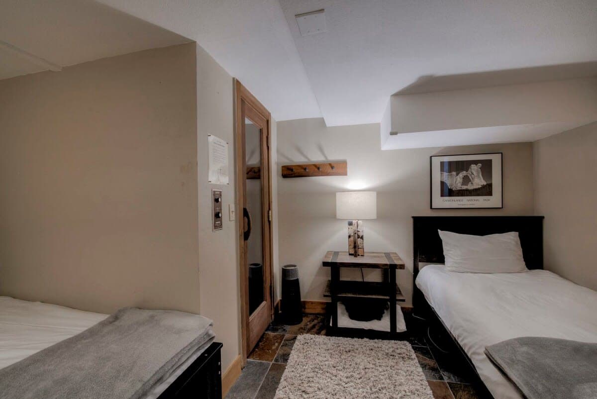 Peaks and Pines - Image 17