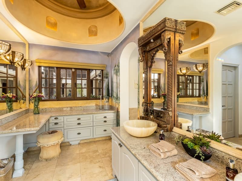 Villa de Paz - Image 24