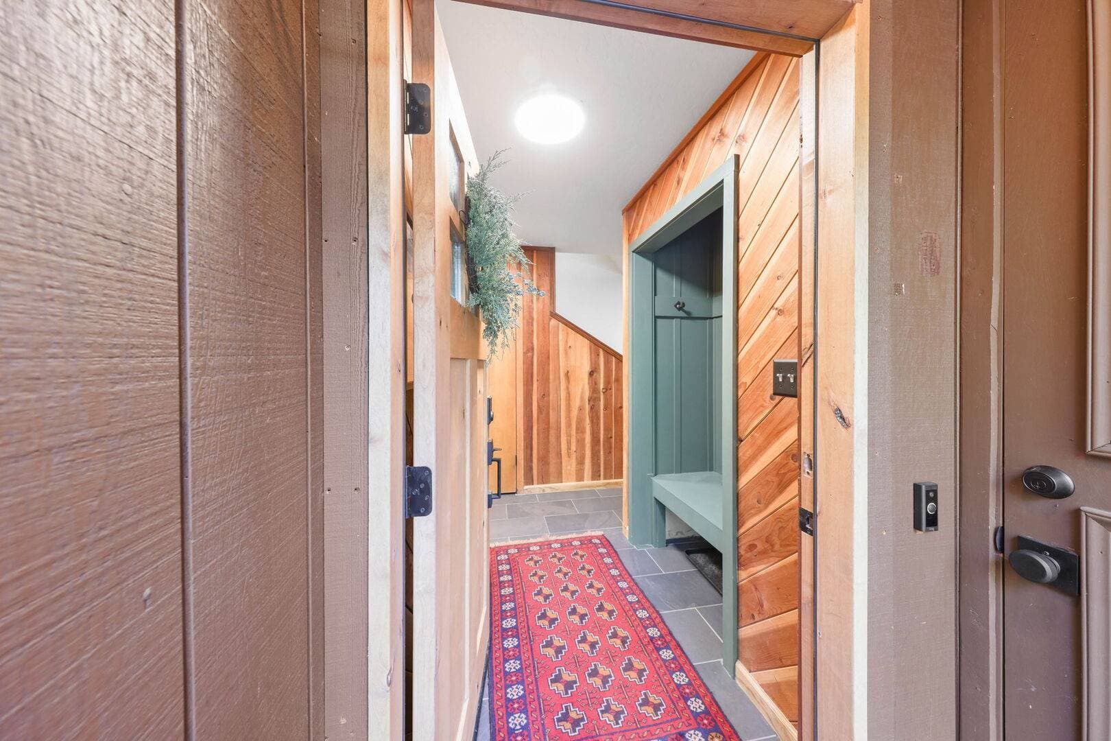 Sleeping Bear Lodge - Image 19