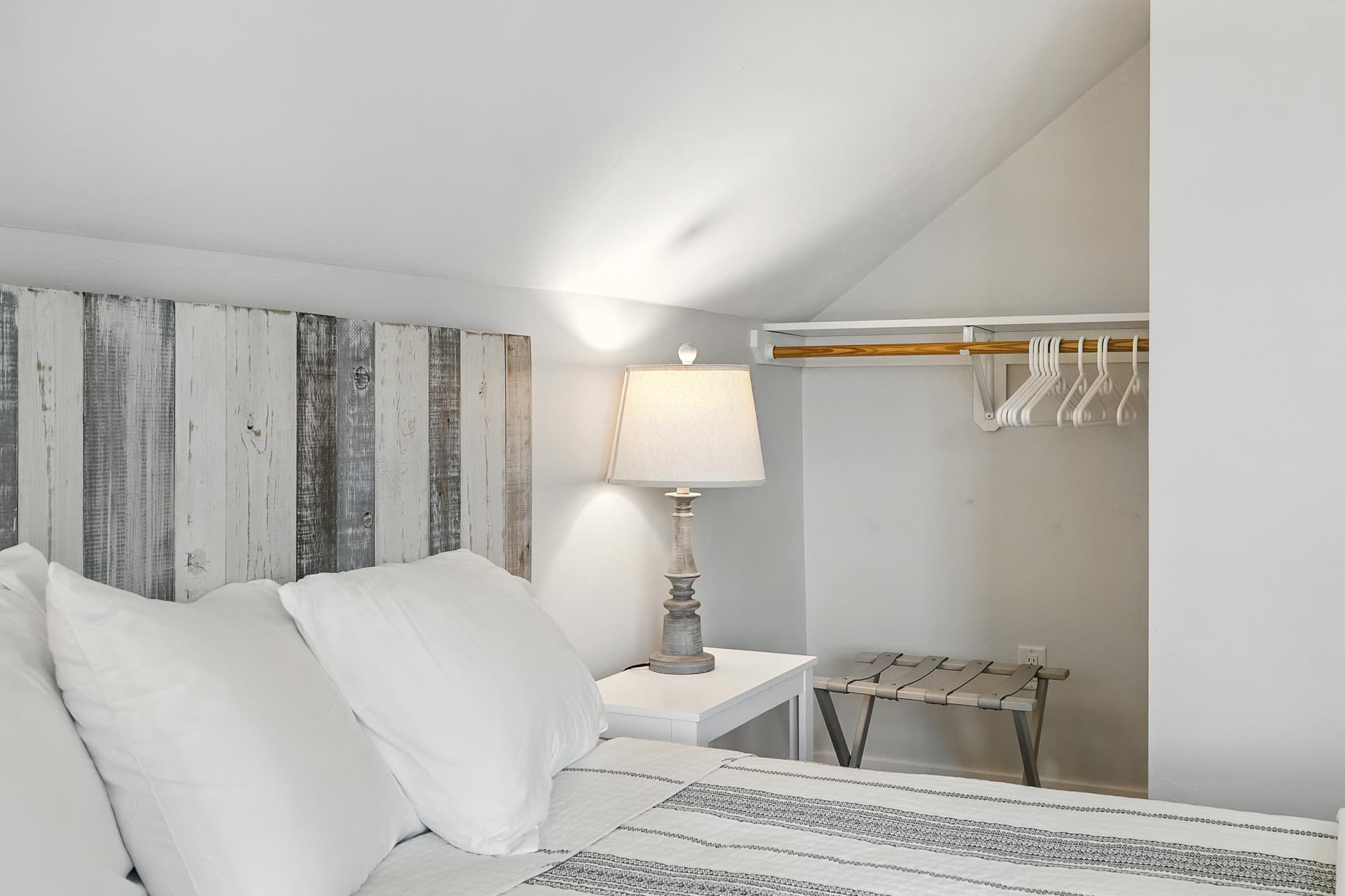 Thenell's Beach House - Image 33