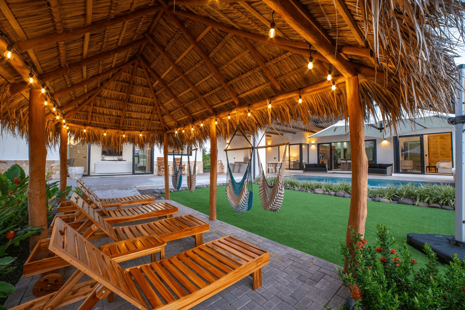 Casa Blanca - Image 3