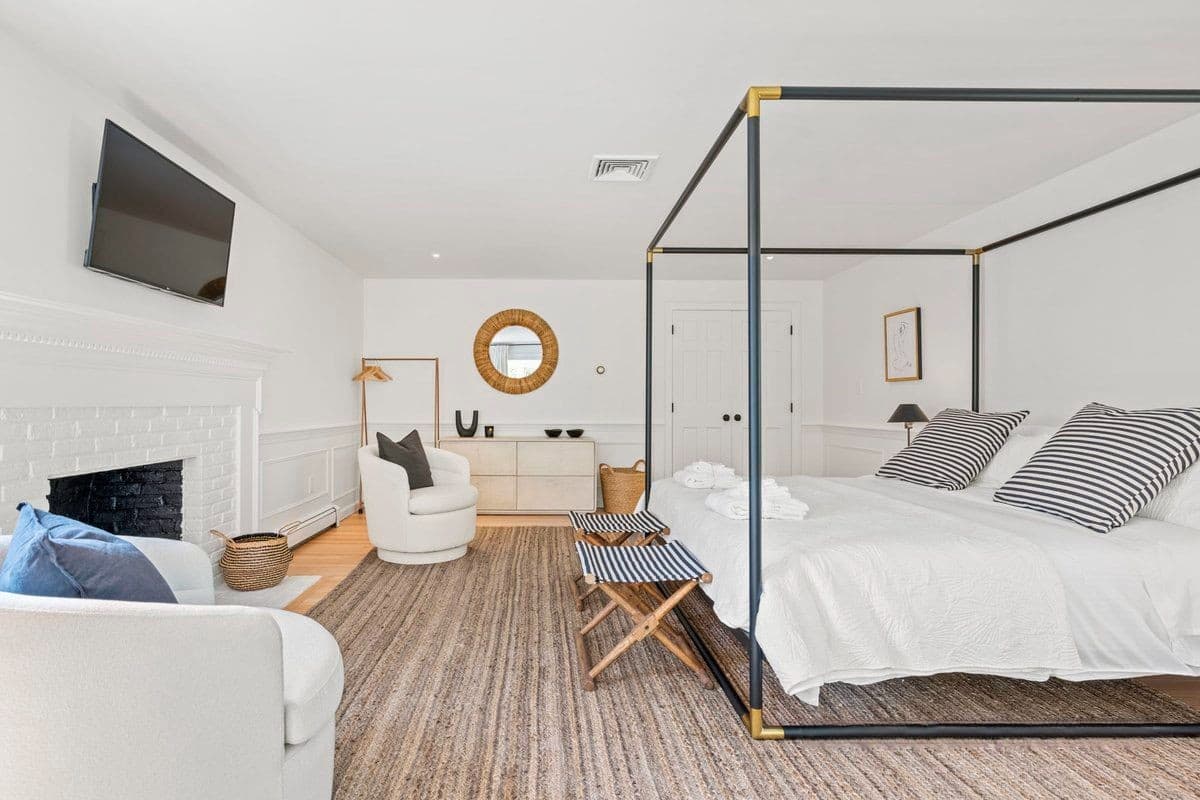 Cummaquid Retreat - Image 13