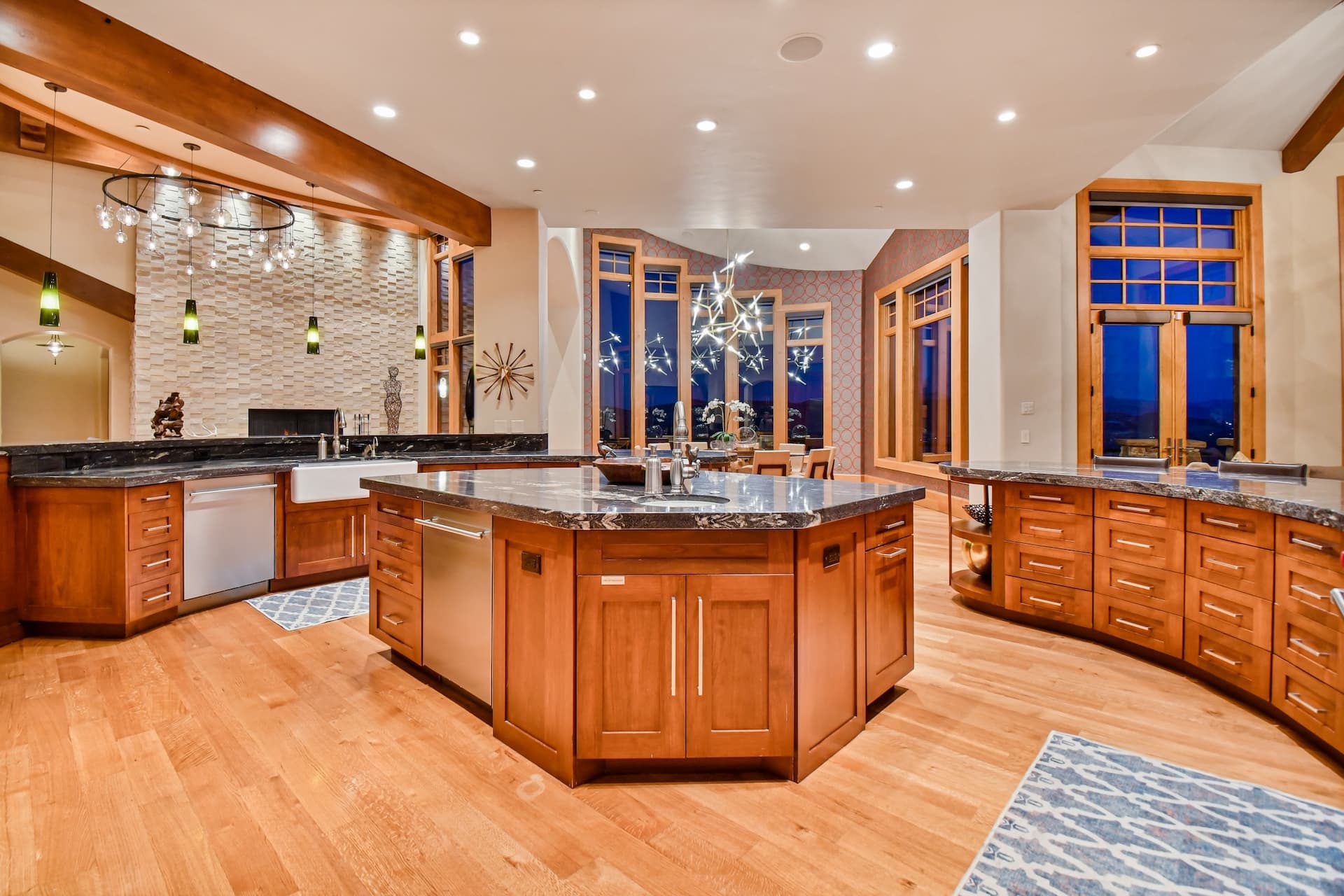 Dream Pointe - Image 62