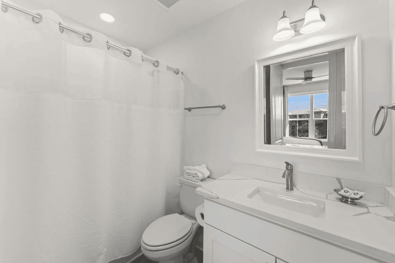 Sea La Vie - Image 21