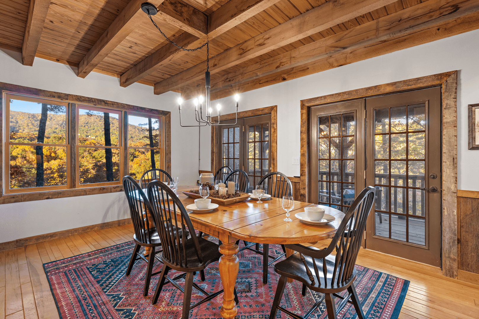 Foxtail Cabin - Image 11