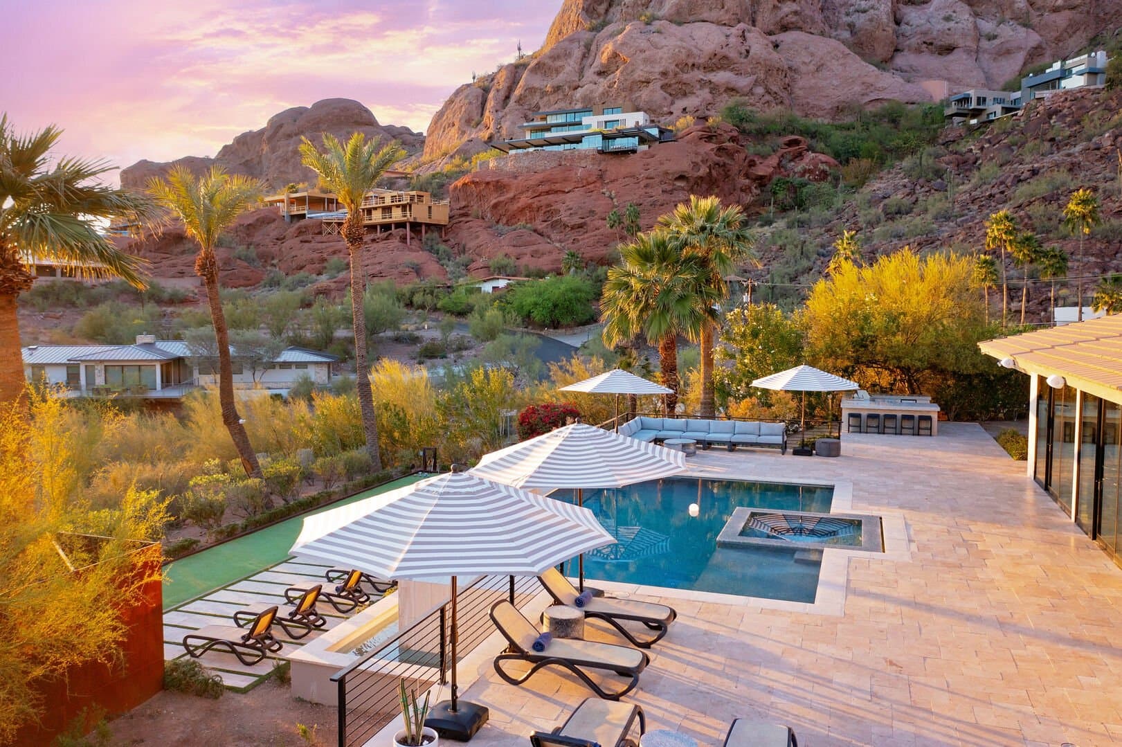 The Harlow - Image 97