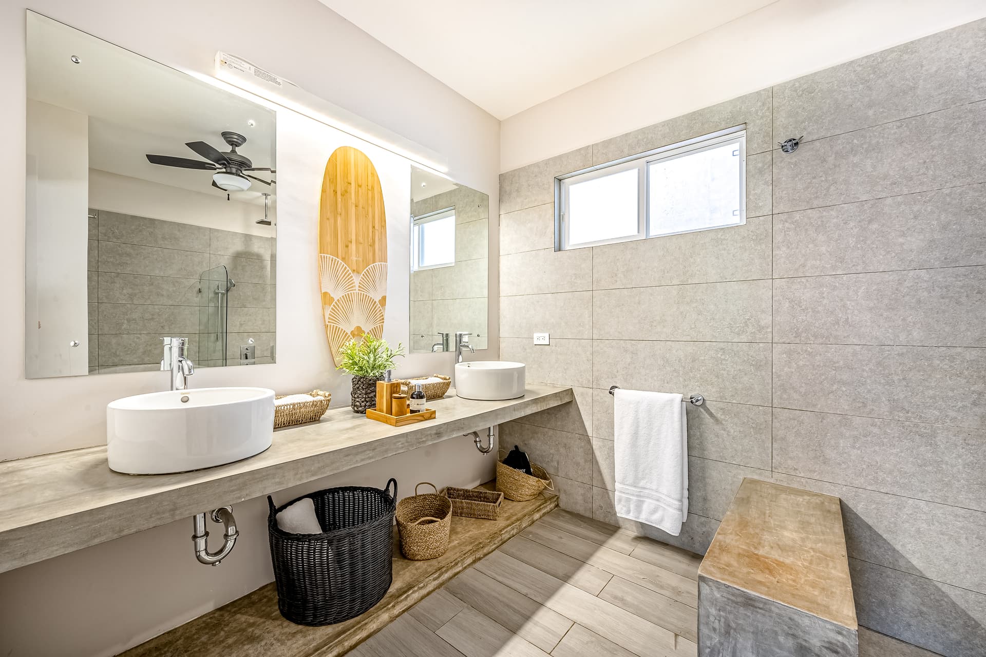 Break Point Condo - Image 8