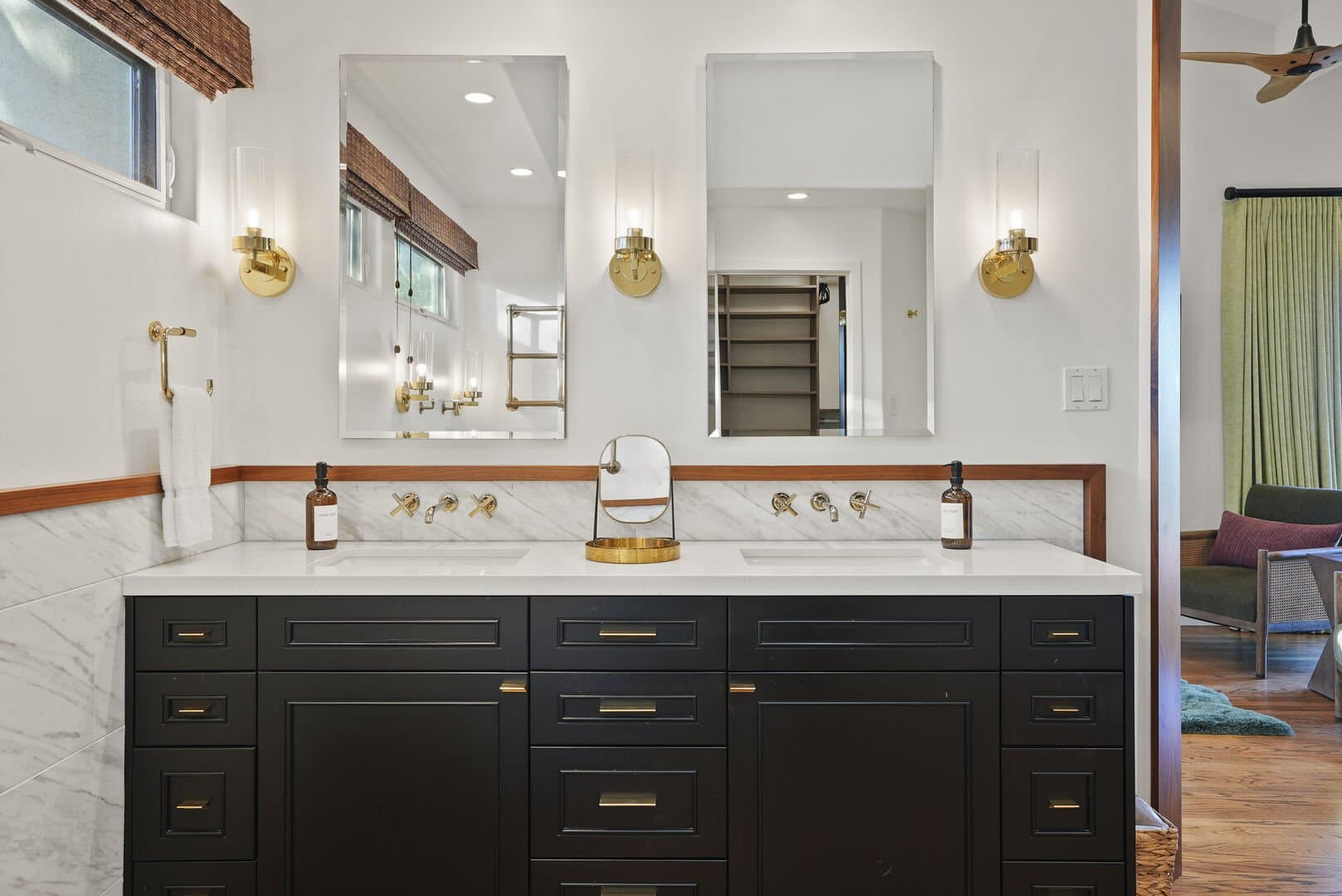 Village Vista - Image 22