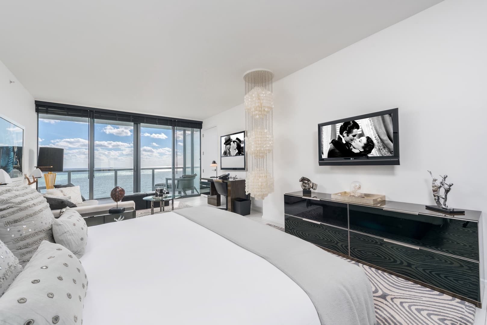 W South Beach Residence #1229 - Image 11