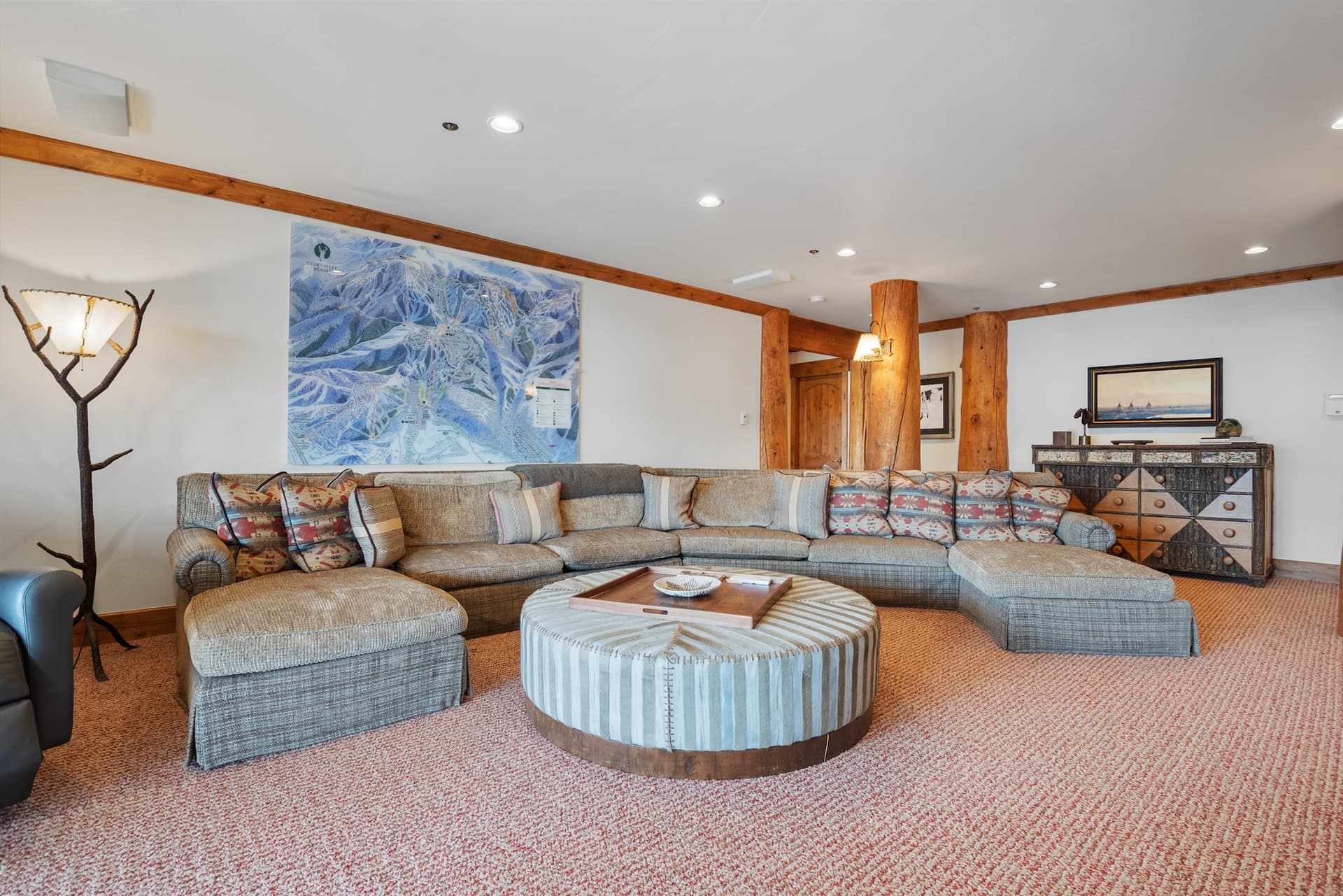 Timber Lodge at the Oaks - Image 16