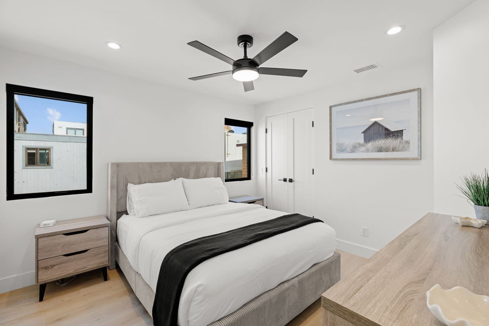 Modern Beach Vibes (Upper) - Image 16