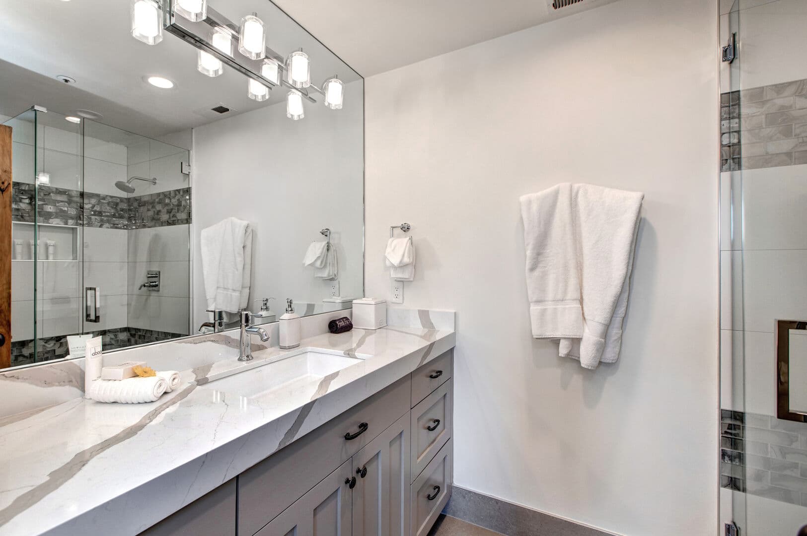 Old Town Overlook - Image 45