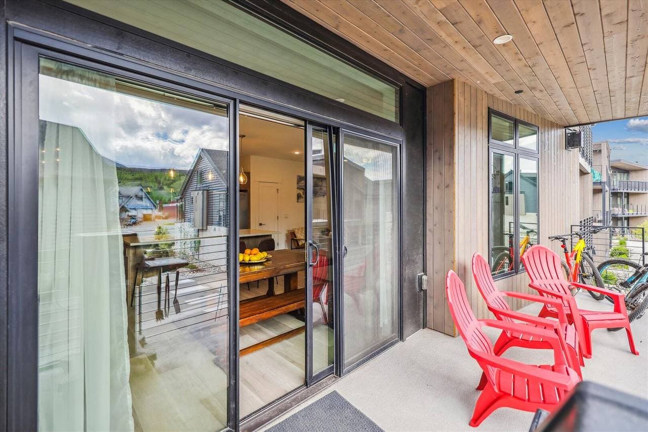 River West #522 - Image 10