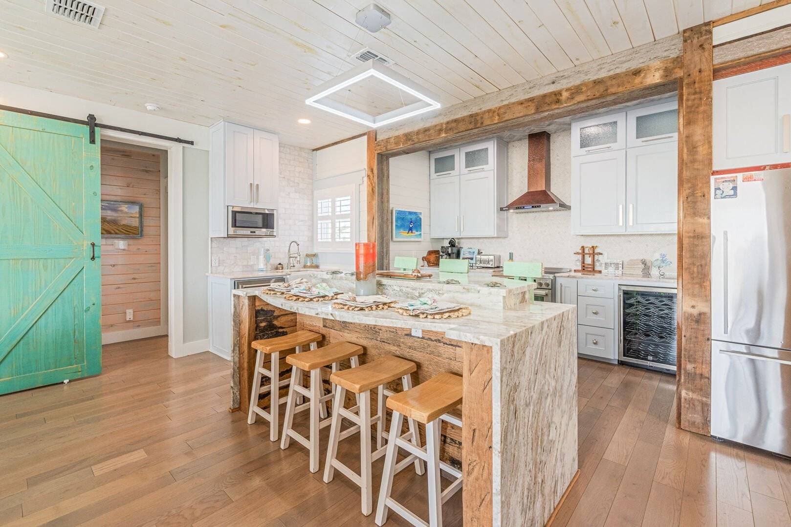 Palm Breeze - Image 5