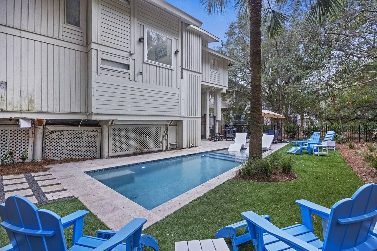 Livin' on a Dune - Image 34