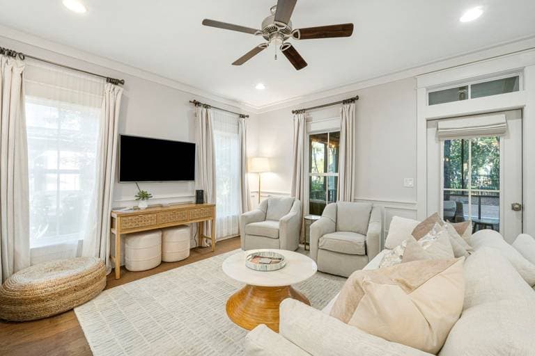 Shore Thing Residence - Image 2